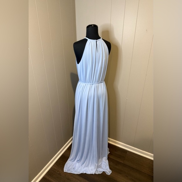David’s Bridal Sleeveless Maxi Dress Back Slit & Clasp Underlining. Size 6. - Picture 4 of 8